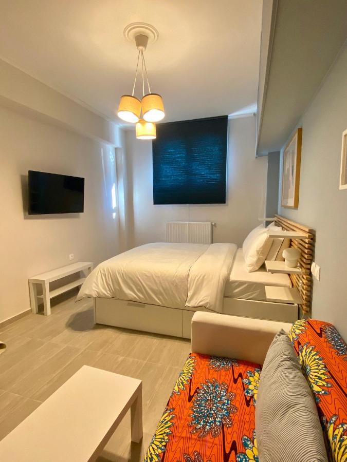 For A Genuine Athenian Homestay! Екстер'єр фото